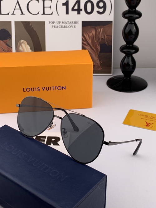 ルイヴィトンサングラス着用イメージ